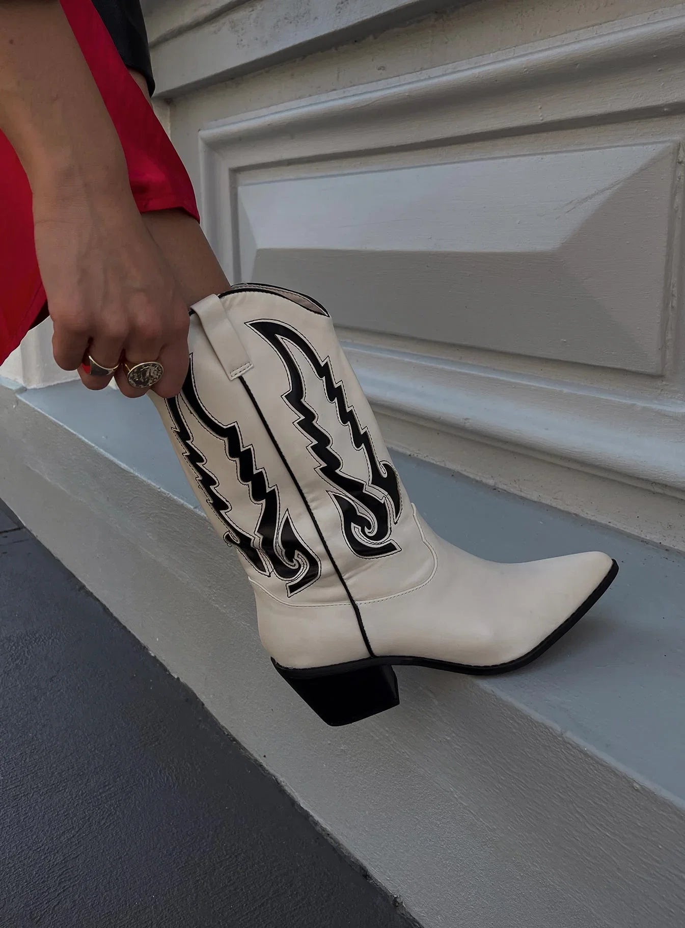 Billini Norva Boots Bone Black