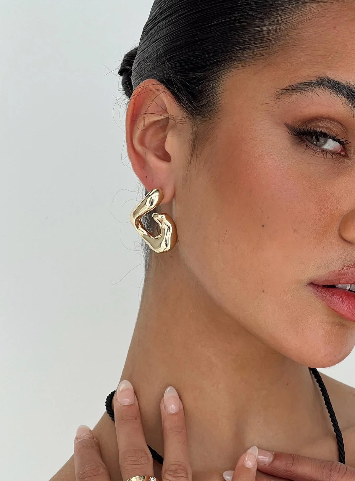 Unforgettable Earrings Gold