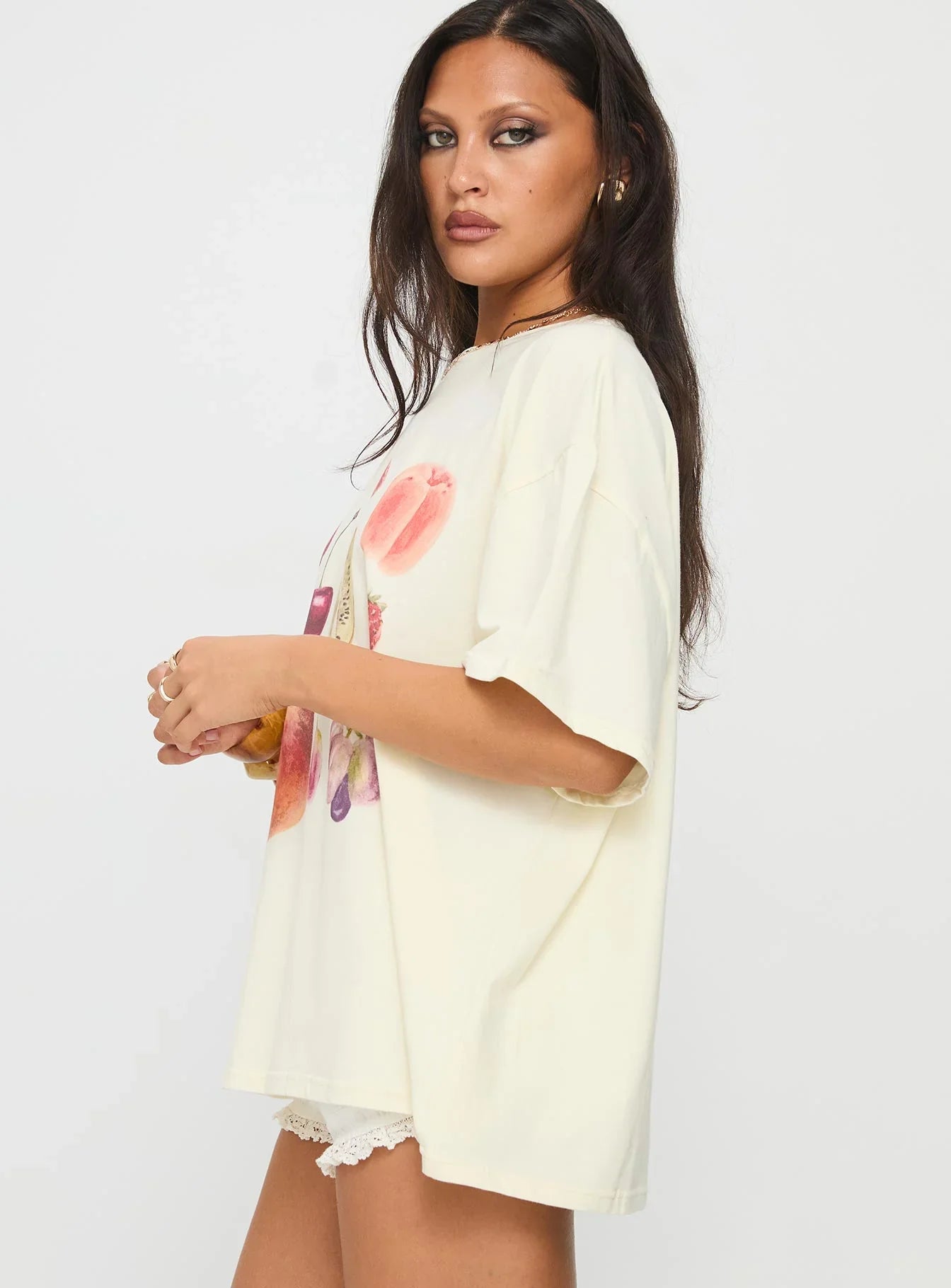 Farmers Pick Oversized Graphic Top Cream